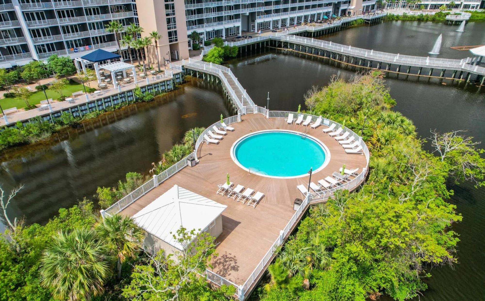 Stunning 4bd! Oceanview! Free Chair Service! Sleeps 10! By Dolce Getaways Panama City Beach