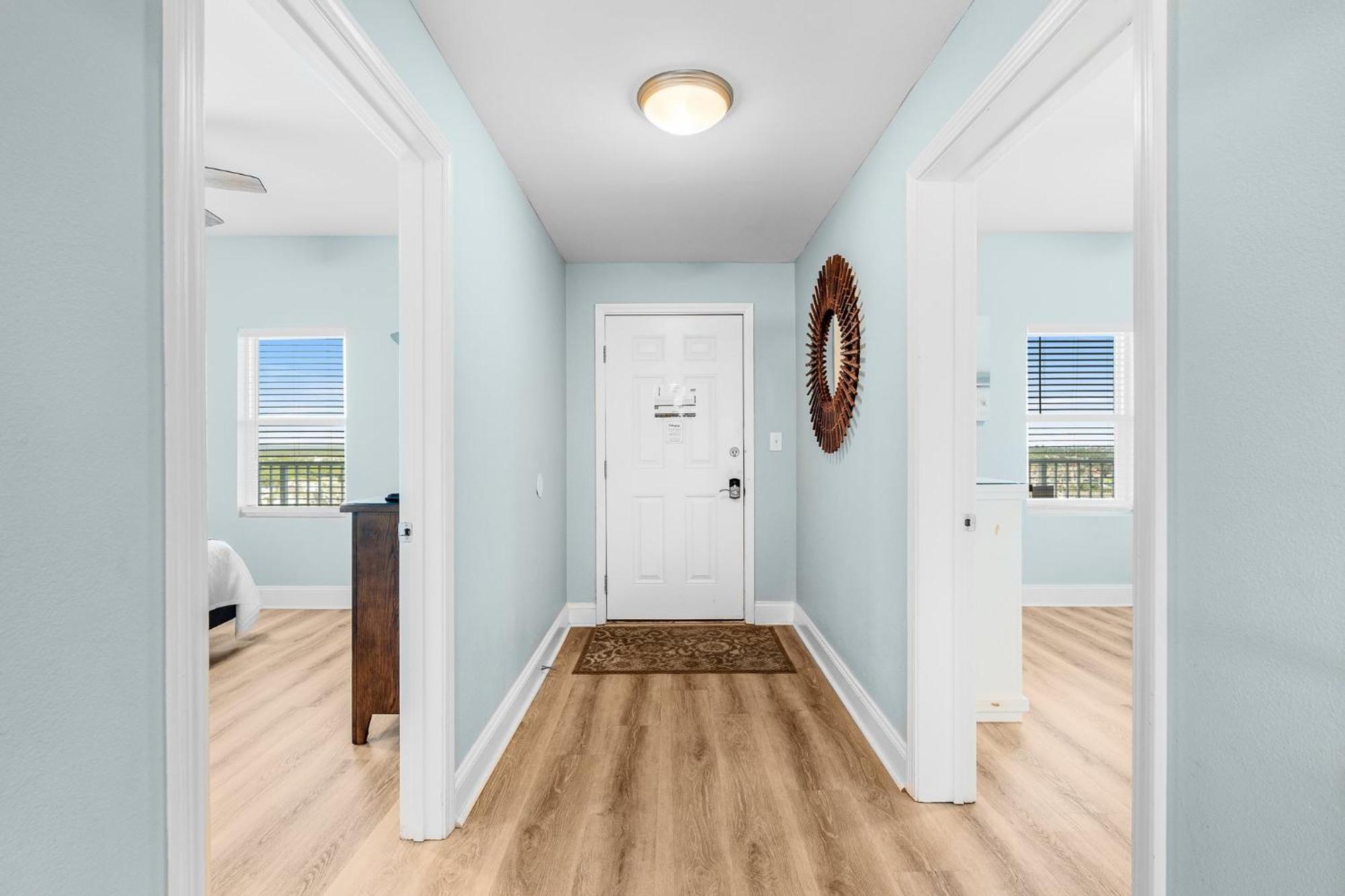 Stunning 4bd! Oceanview! Free Chair Service! Sleeps 10! By Dolce Getaways *
